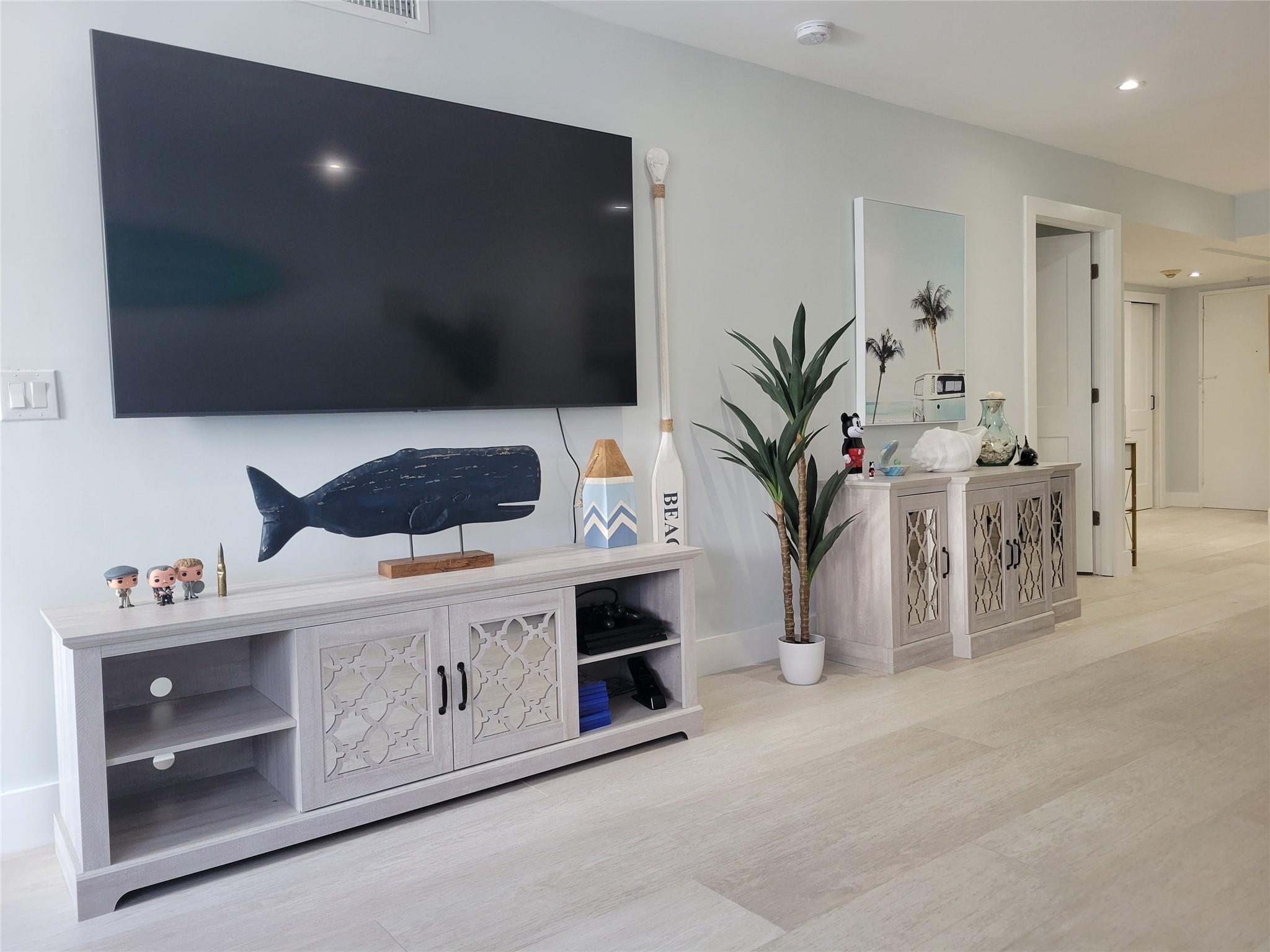 Oceanview Bldg Condo - Residential Lease