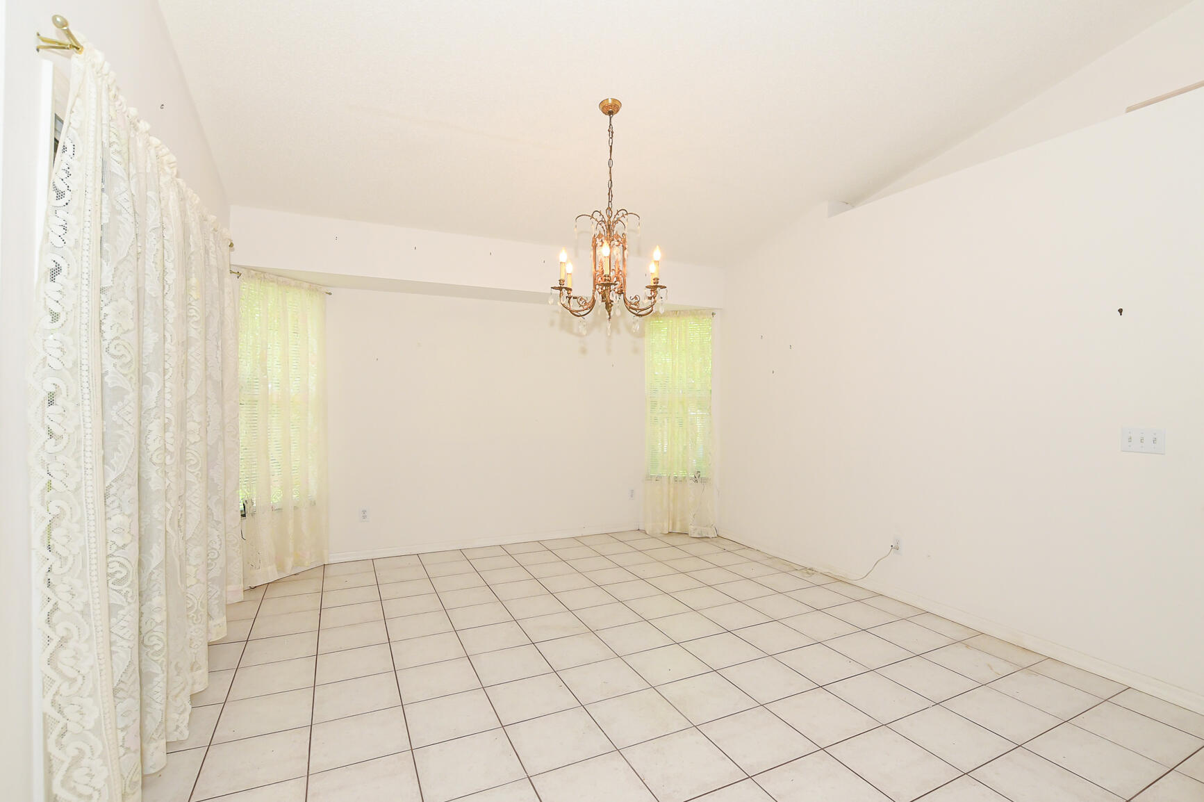 PORT ST LUCIE SECTION 9 - Residential