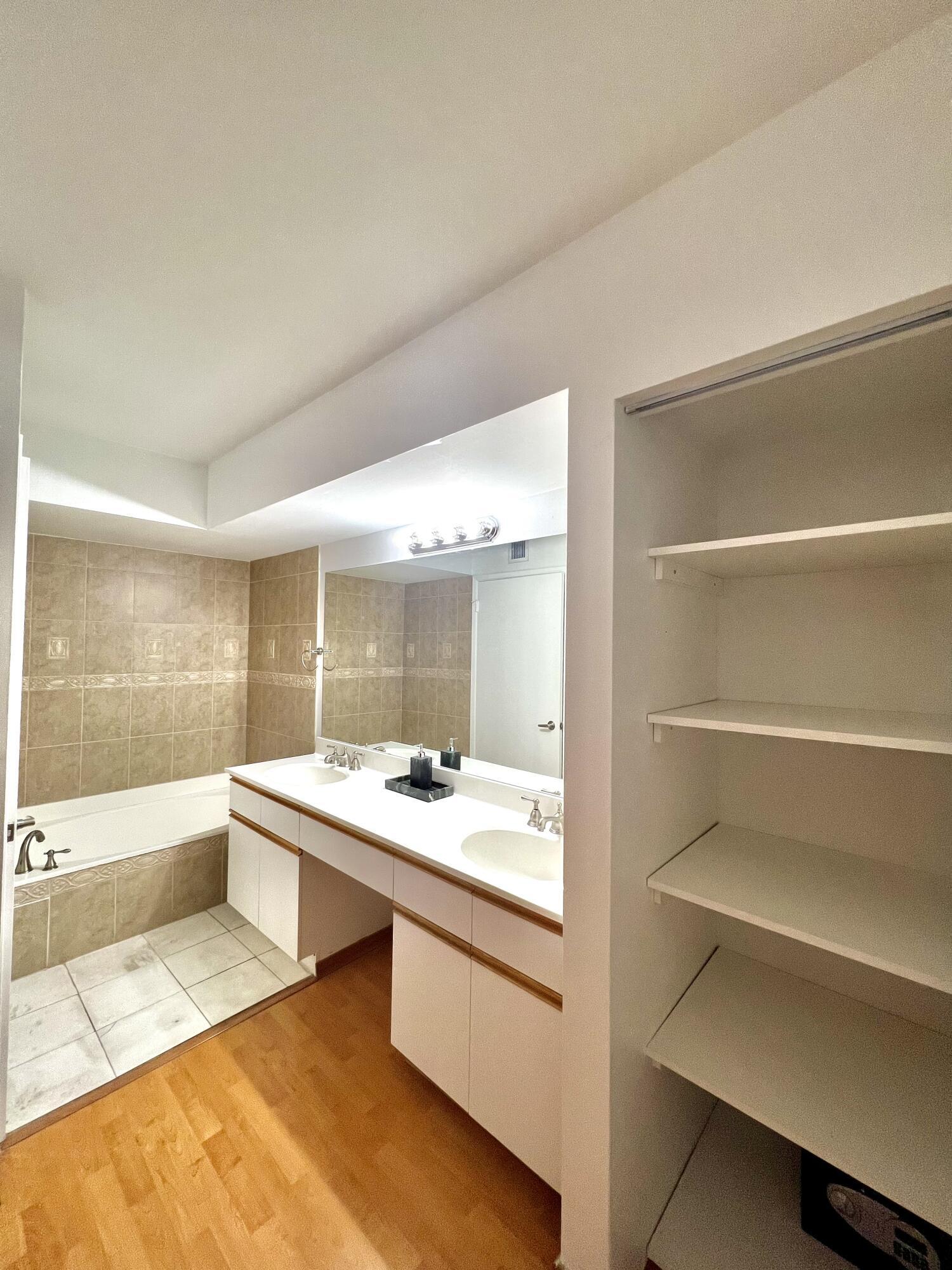 MYSTIC POINTE TOWER 600 CONDO - Residential Lease