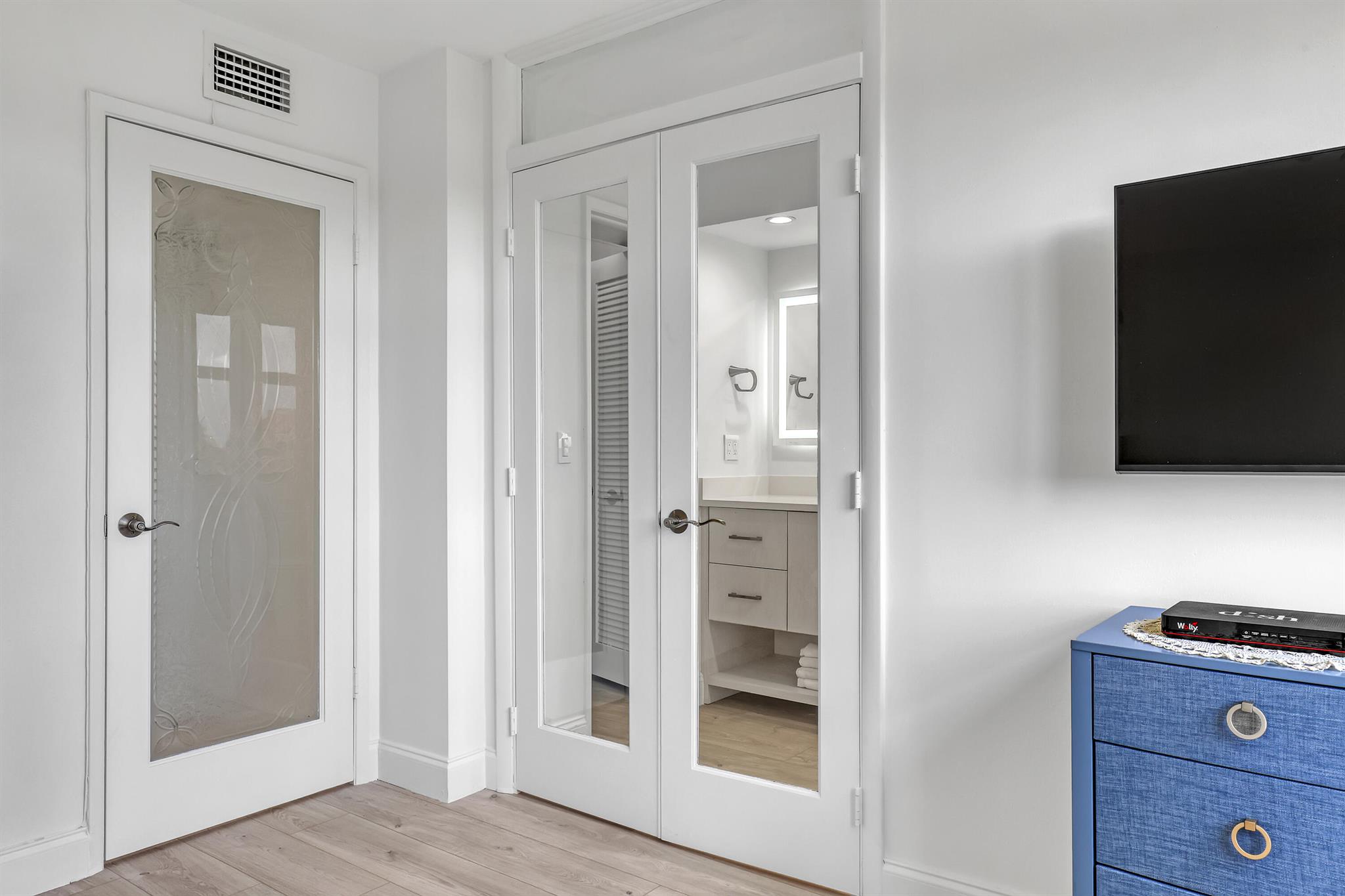 LAVERS DELRAY RACQUET CLUB CONDO - Residential Lease