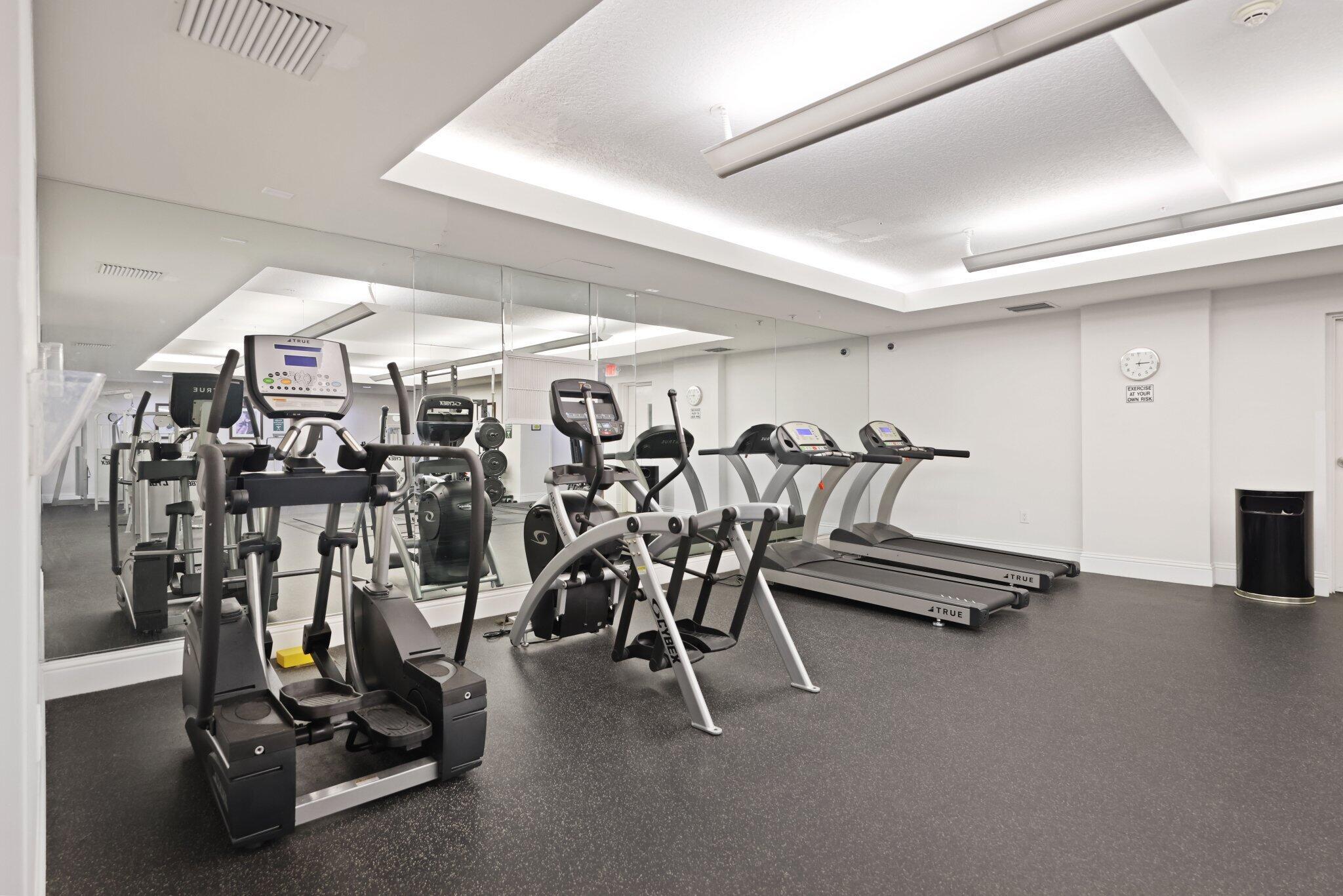 610 CLEMATIS CONDO - Residential