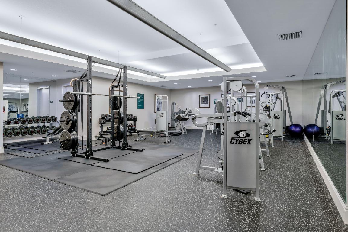 610 CLEMATIS CONDO - Residential