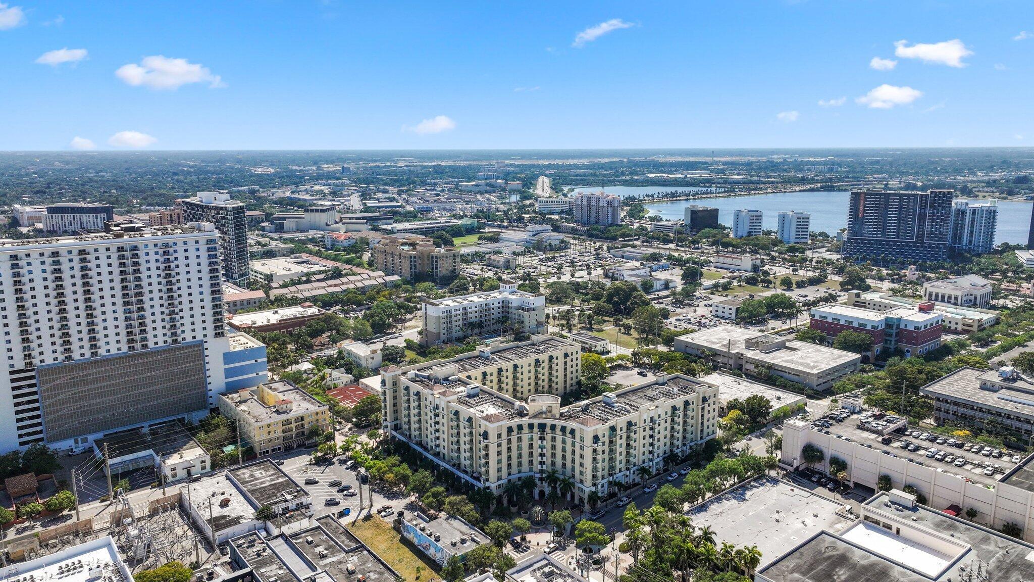 610 CLEMATIS CONDO - Residential