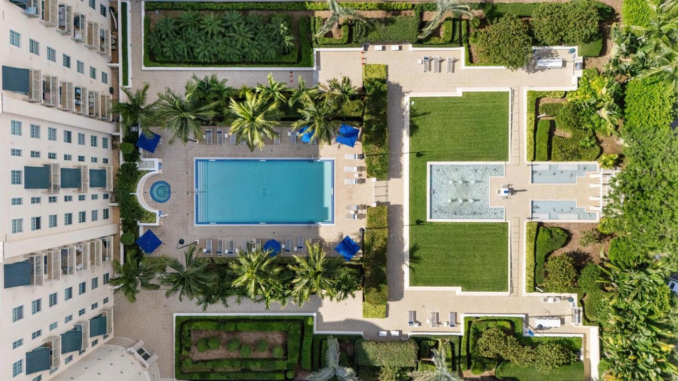 610 CLEMATIS CONDO - Residential