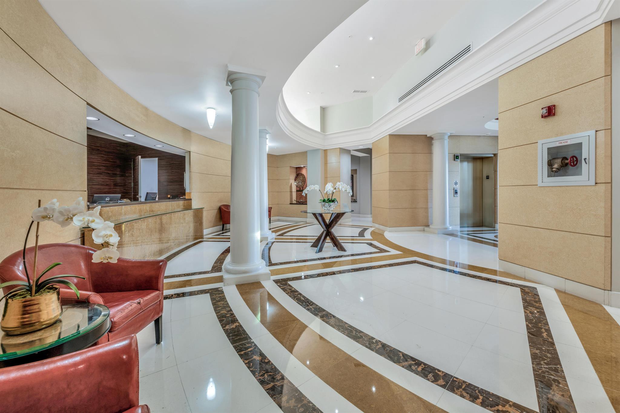 610 CLEMATIS CONDO - Residential