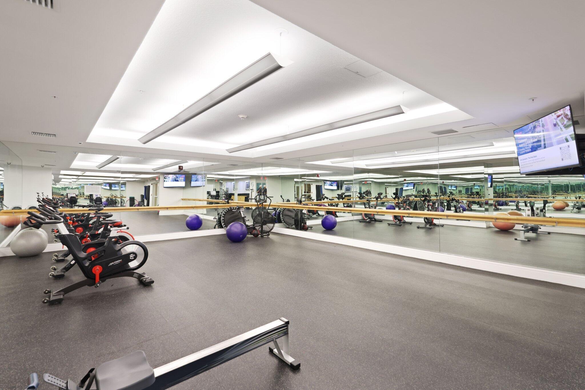 610 CLEMATIS CONDO - Residential