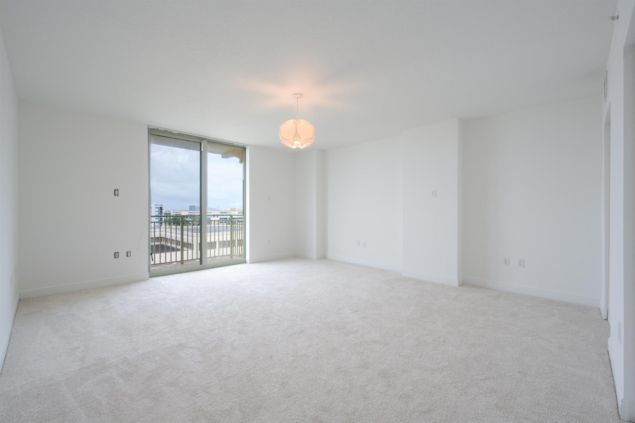 610 CLEMATIS CONDO - Residential