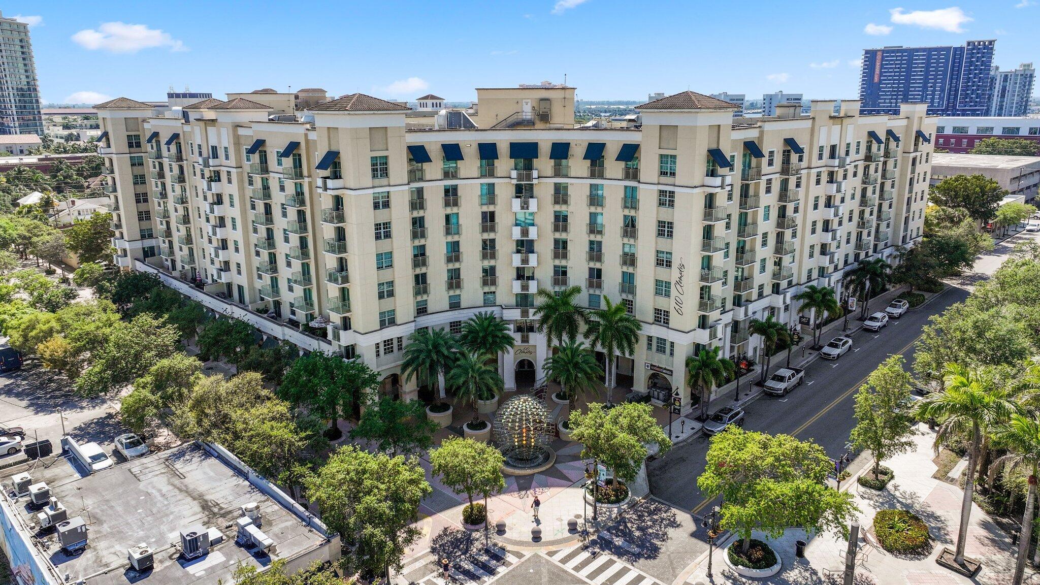 610 CLEMATIS CONDO - Residential