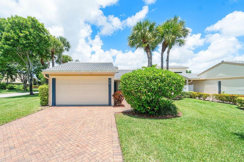Photo of 8 Eastgate Drive #A, Boynton Beach, FL 33436 (MLS # R11010193)