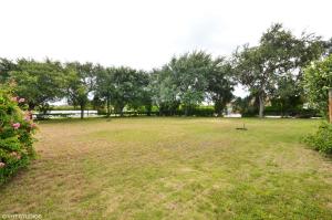 EDMOR ESTATES - Land