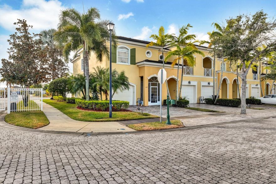 Corner-lot townhome in desirable St. Andrew's community featuring 3 bedrooms and 2.5 bathrooms with a smart, functional layout designed for easy living. The spacious main living area flows seamlessly into the kitchen and dining space--perfect for everyday life and entertaining. Upstairs, the primary suite offers privacy from the secondary bedrooms, while the bathrooms have been stylishly updated with modern finishes. Enjoy your own private, fully fenced backyard--ideal for relaxing, pets, or weekend gatherings. Conveniently located near shopping, dining, and major roadways. Move-in ready and low-maintenance living at its best.