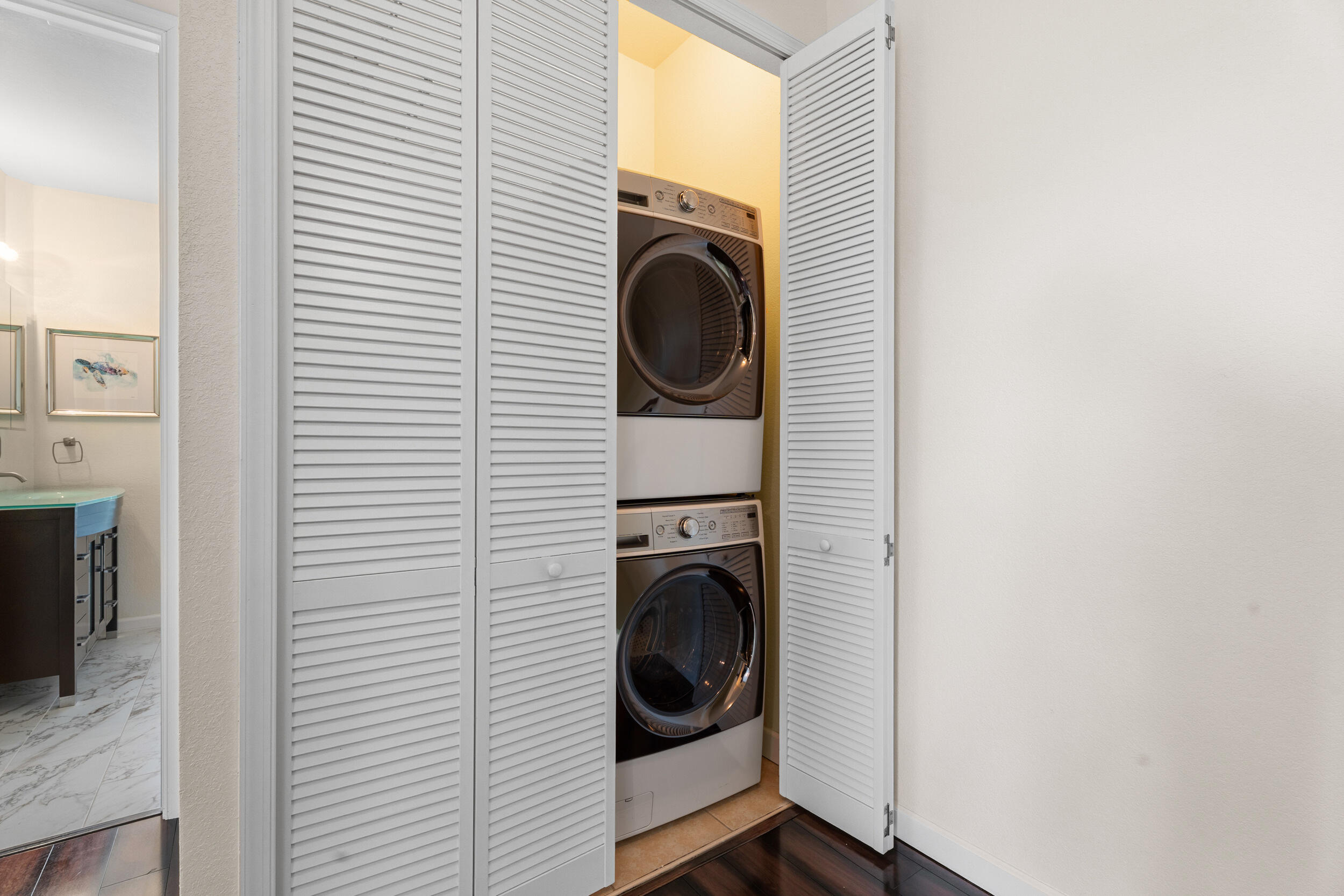 ST ANDREWS TOWNHOMES - Residential