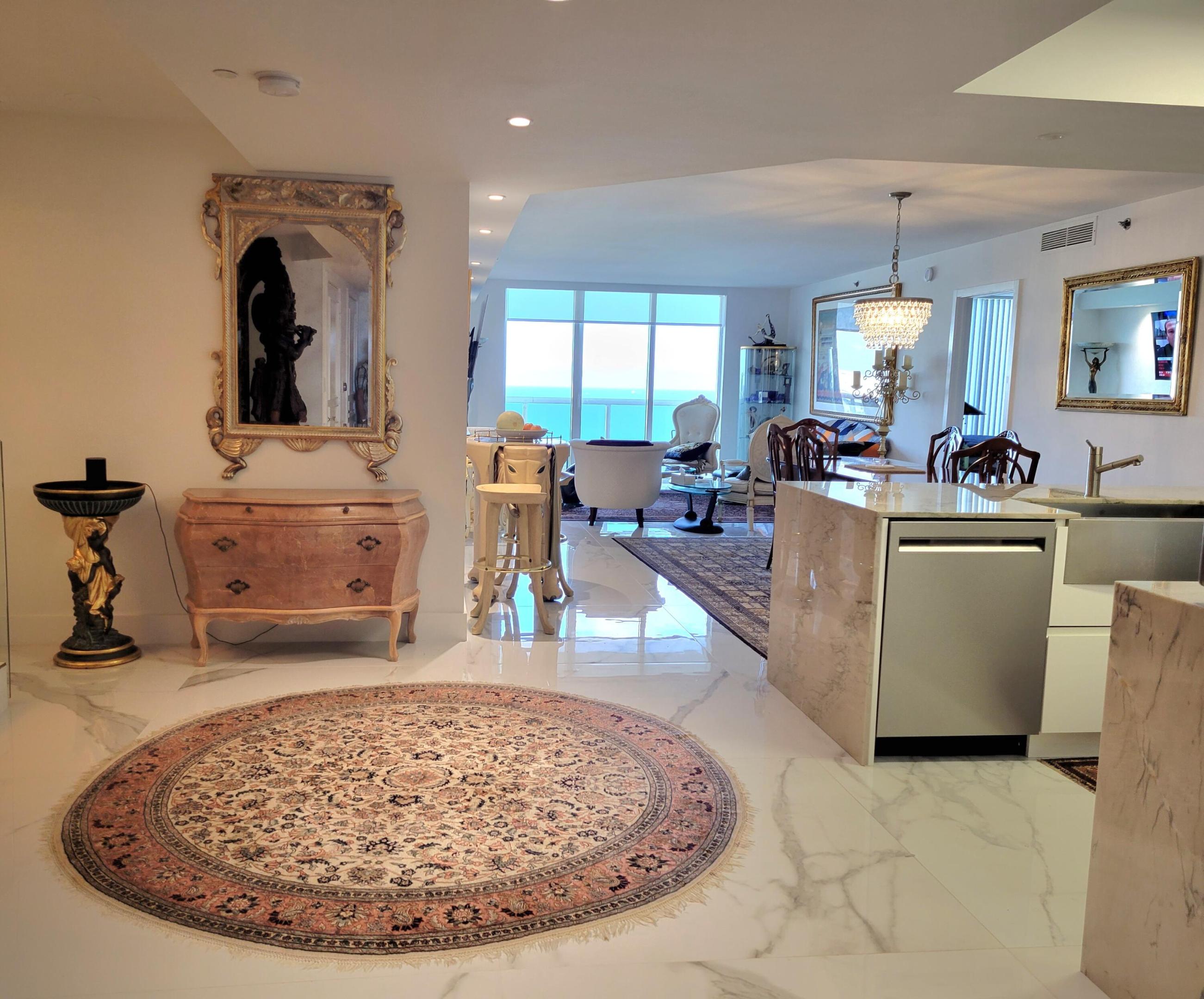 1830 S Ocean Drive 5111
