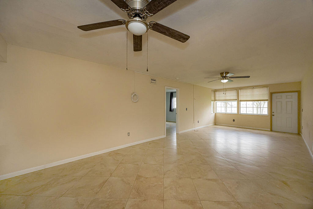 PALM BEACH TRACE CONDO - Residential