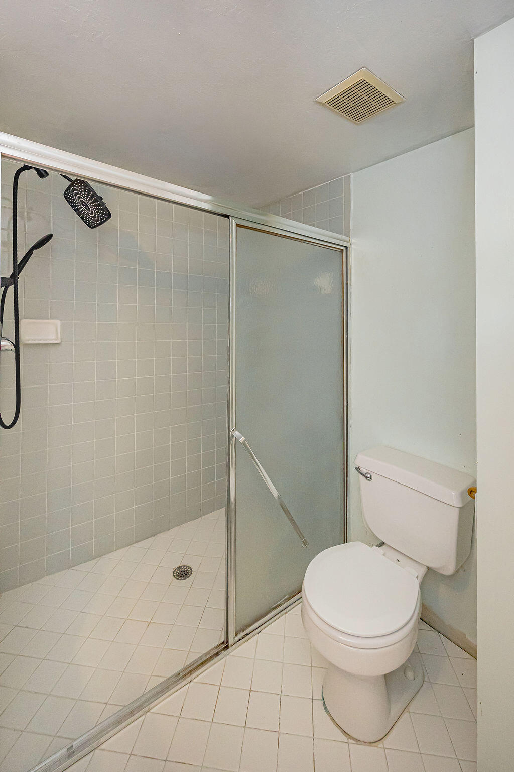 PALM BEACH TRACE CONDO - Residential