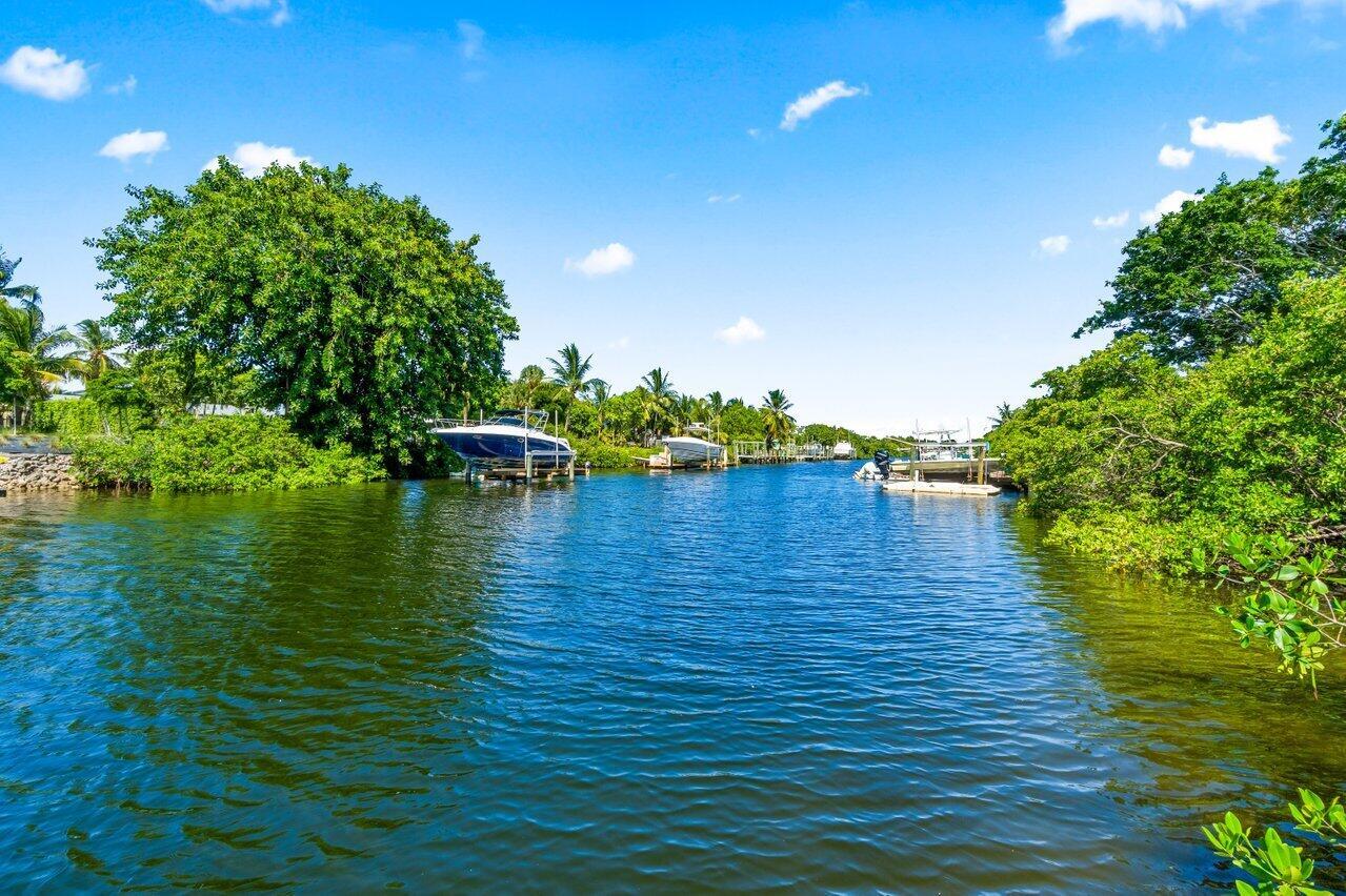 NORTH PALM BEACH VILLAGE - Residential Lease