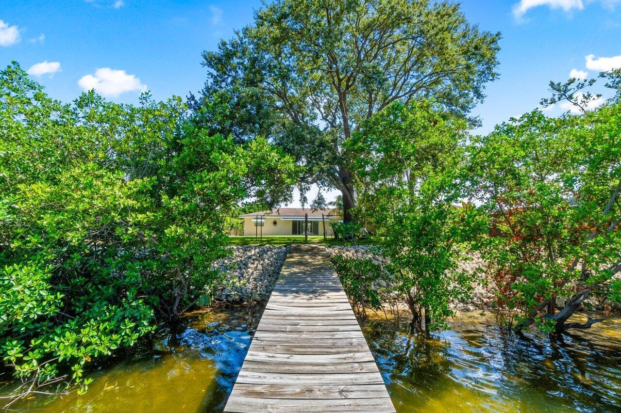 NORTH PALM BEACH VILLAGE - Residential Lease