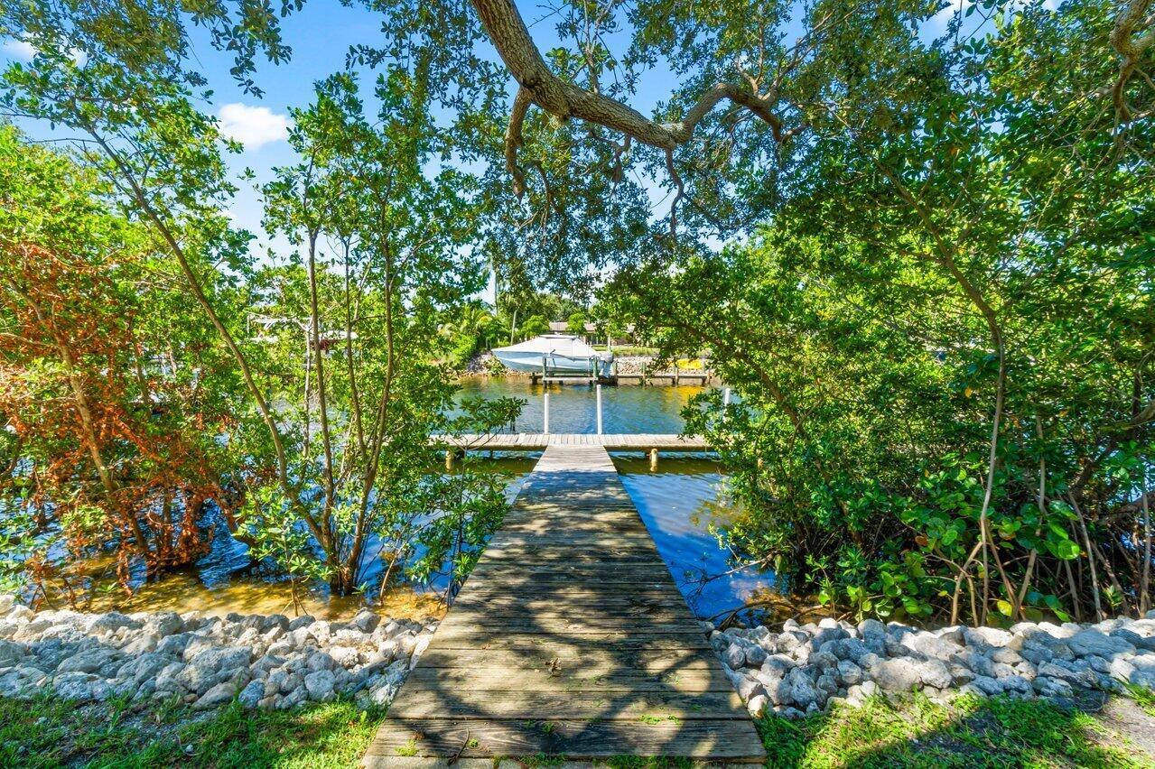 NORTH PALM BEACH VILLAGE - Residential Lease