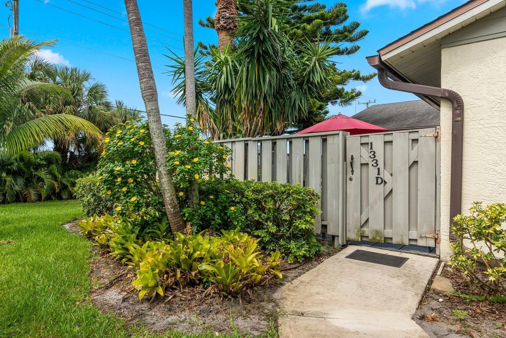 Photo of 1331 Peppertree Trail #D, Fort Pierce, FL 34950 (MLS # R10902850)