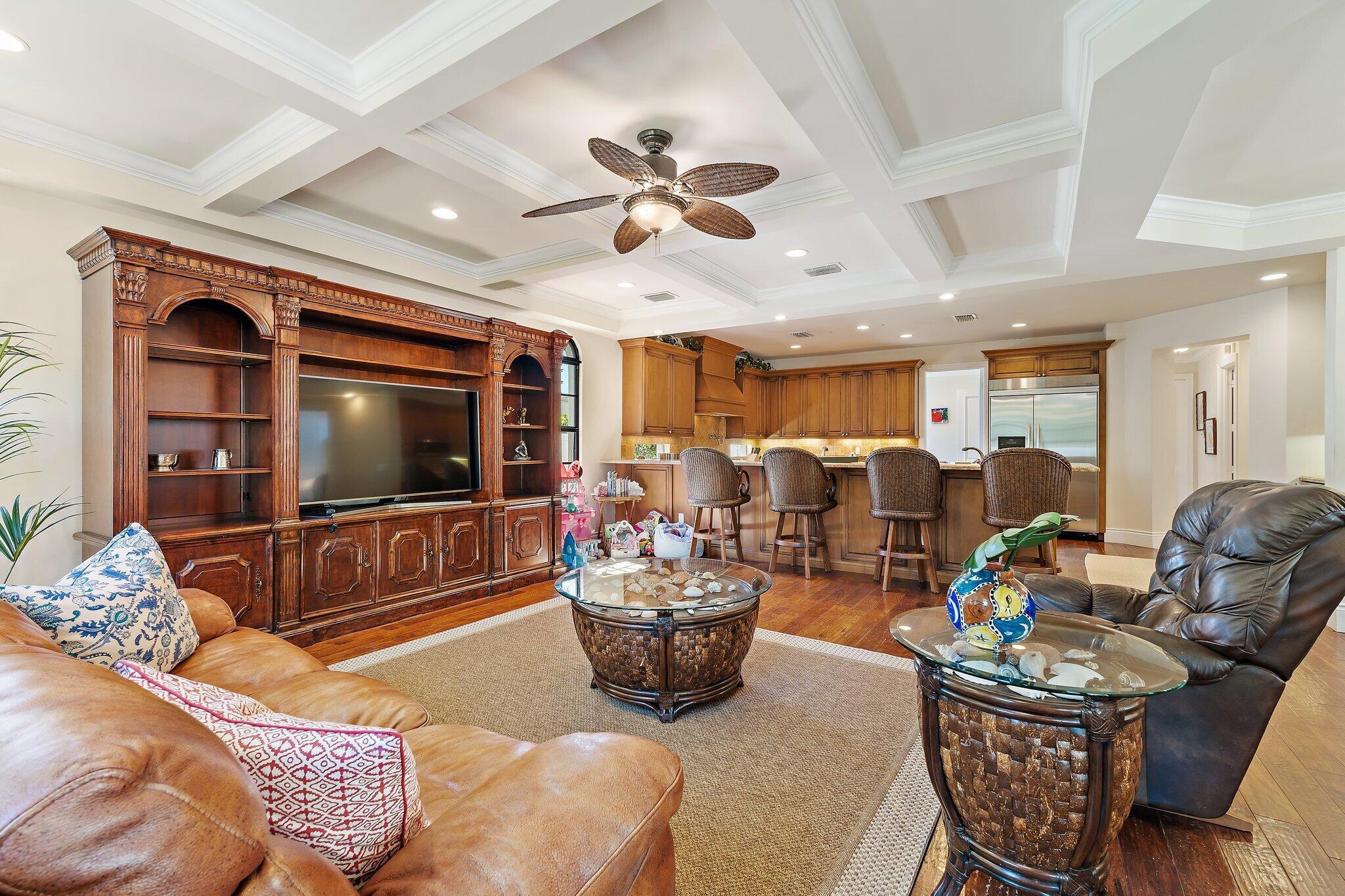 JUPITER INLET BEACH COLON - Residential