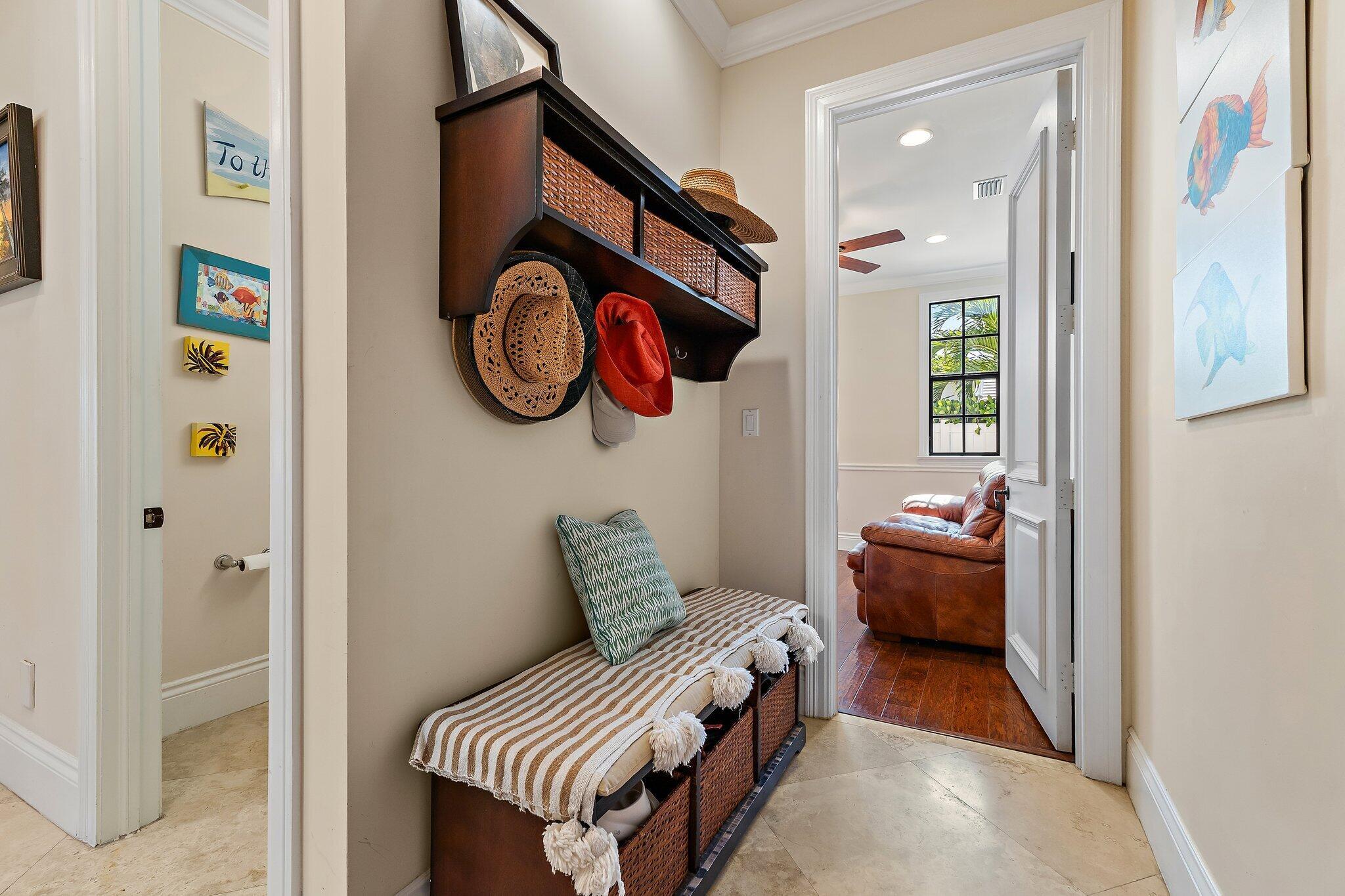 JUPITER INLET BEACH COLON - Residential