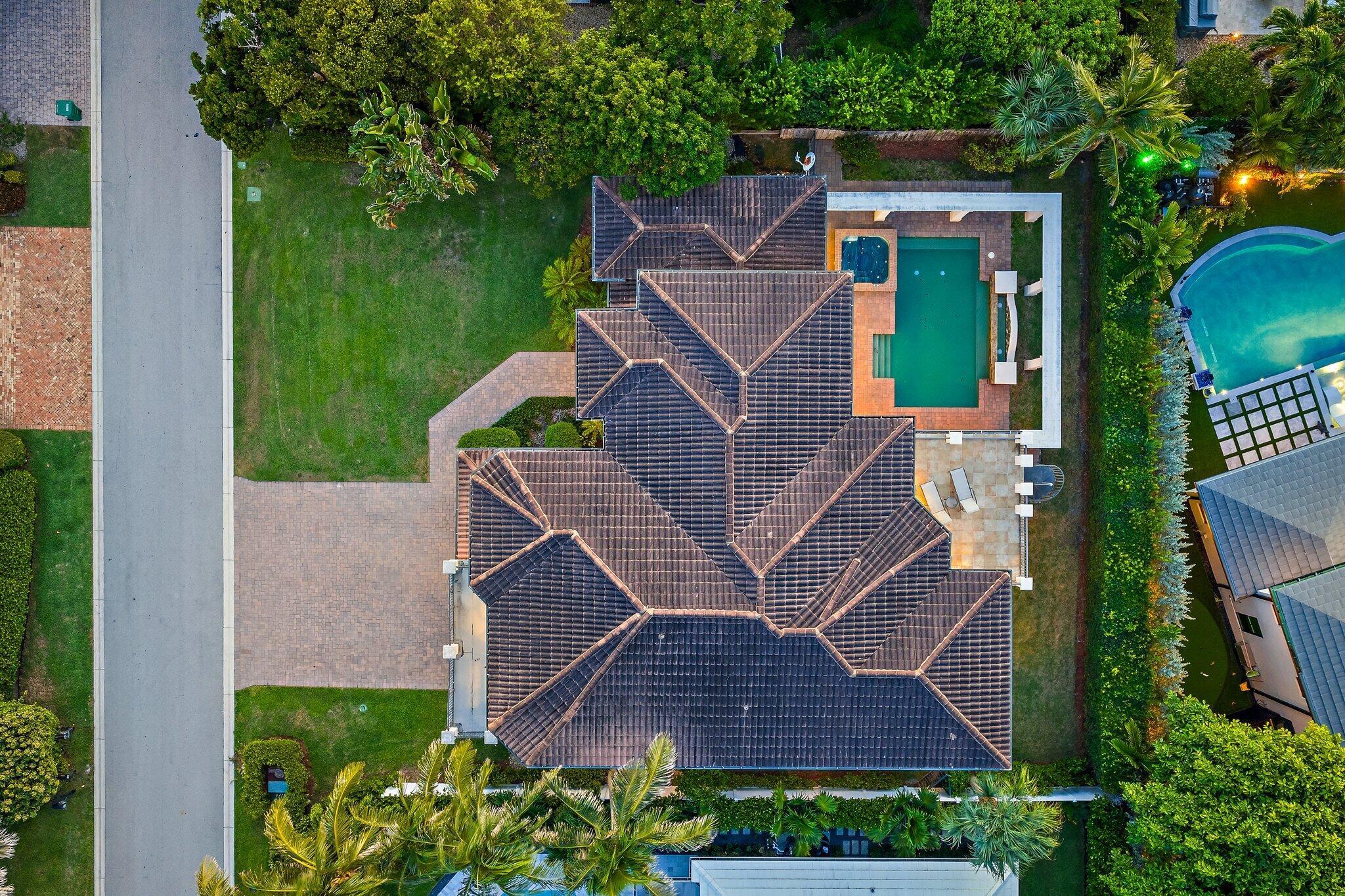 JUPITER INLET BEACH COLON - Residential