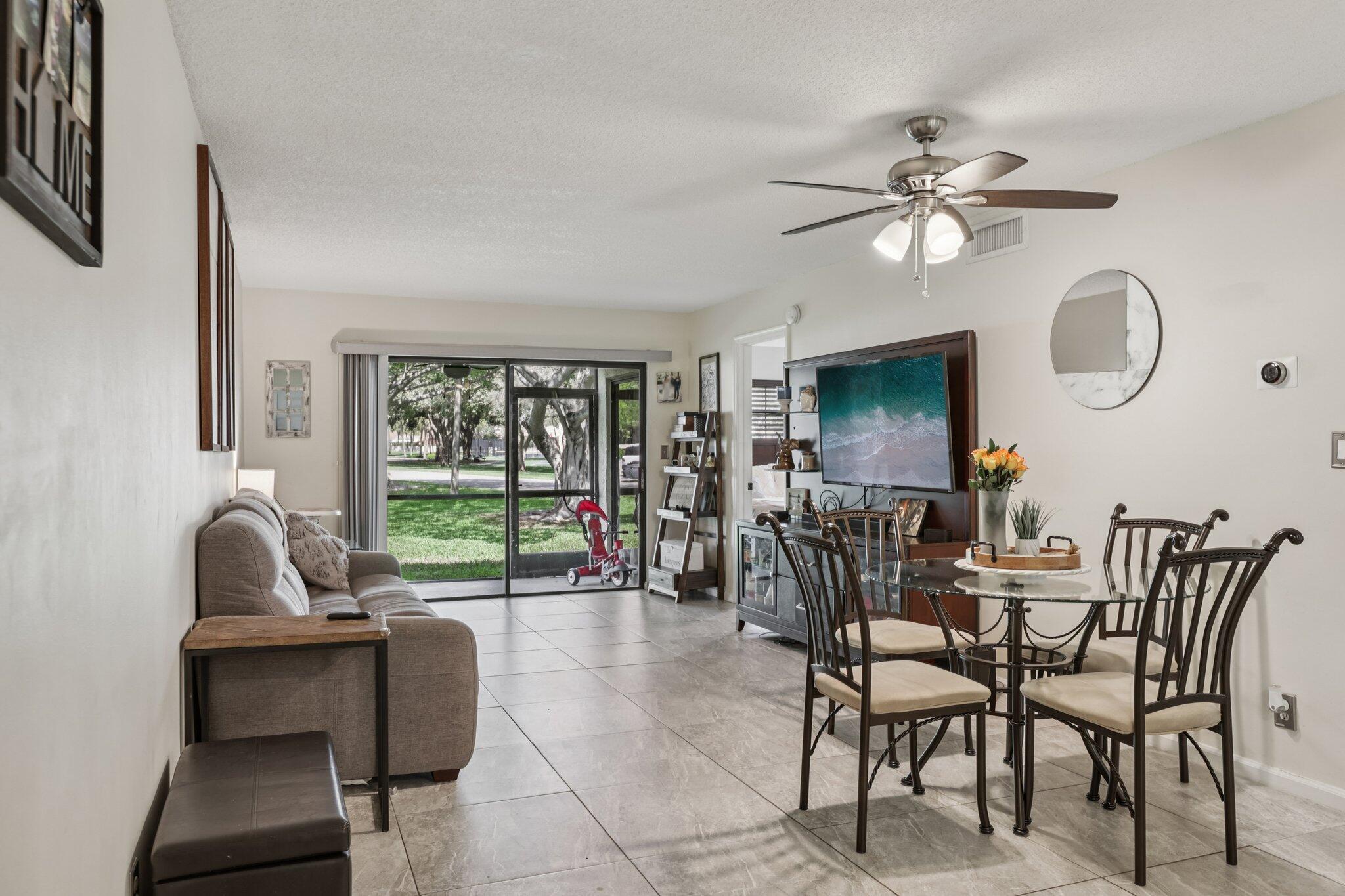 LAKE WINDWOOD CONDO - Residential