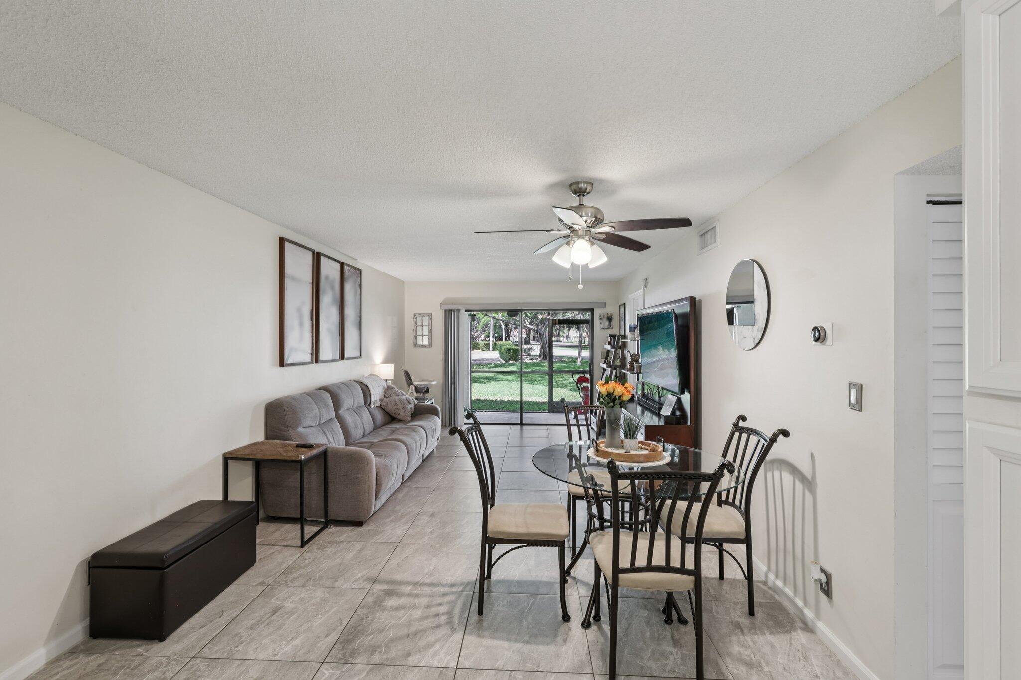 LAKE WINDWOOD CONDO - Residential