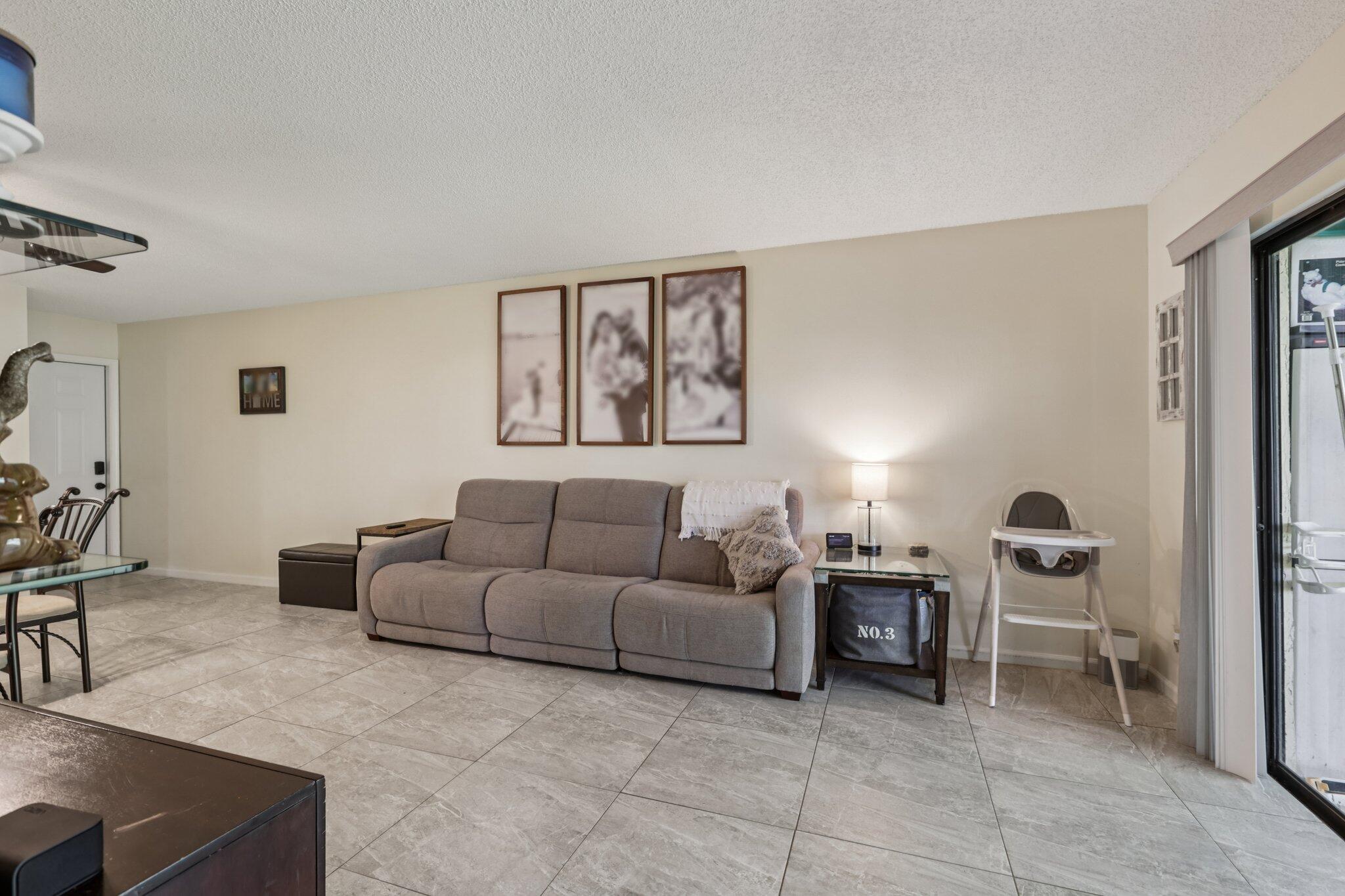 LAKE WINDWOOD CONDO - Residential