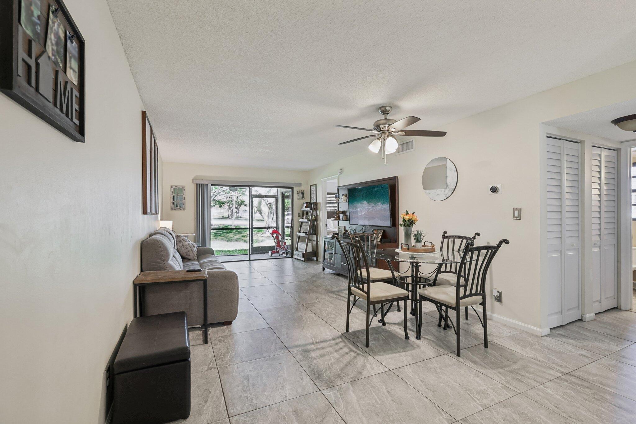 LAKE WINDWOOD CONDO - Residential