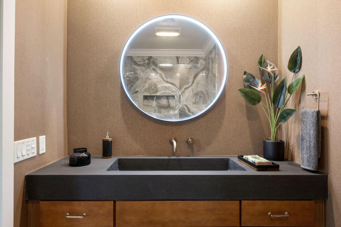 Vero Beach, Florida, 32963, United States, 4 Bedrooms Bedrooms, ,5 BathroomsBathrooms,Residential,Active,1953342