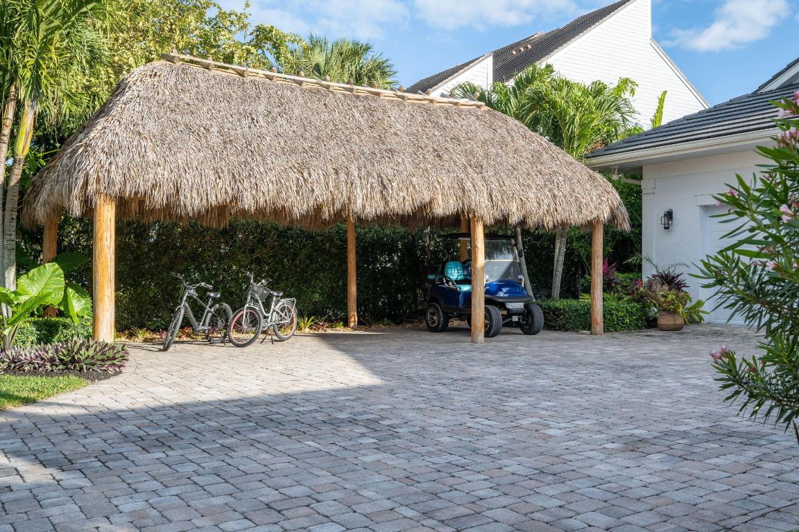 Vero Beach, Florida, 32963, United States, 4 Bedrooms Bedrooms, ,5 BathroomsBathrooms,Residential,Active,1953342