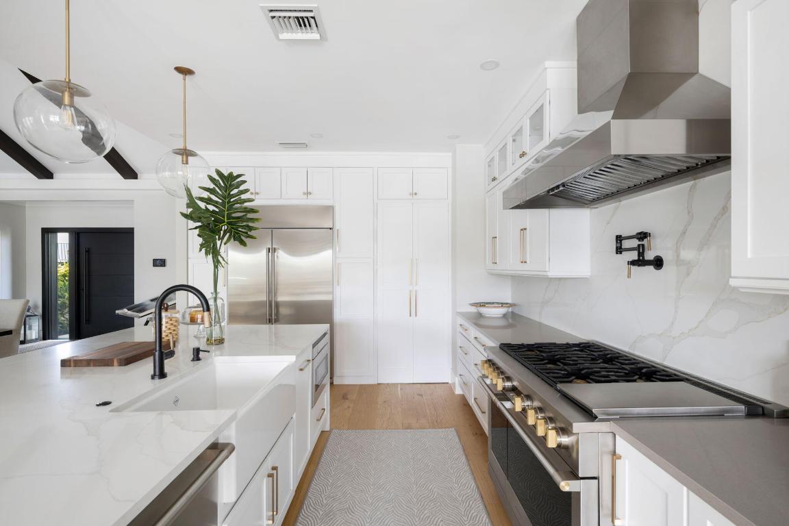 Vero Beach, Florida, 32963, United States, 4 Bedrooms Bedrooms, ,5 BathroomsBathrooms,Residential,Active,1953342