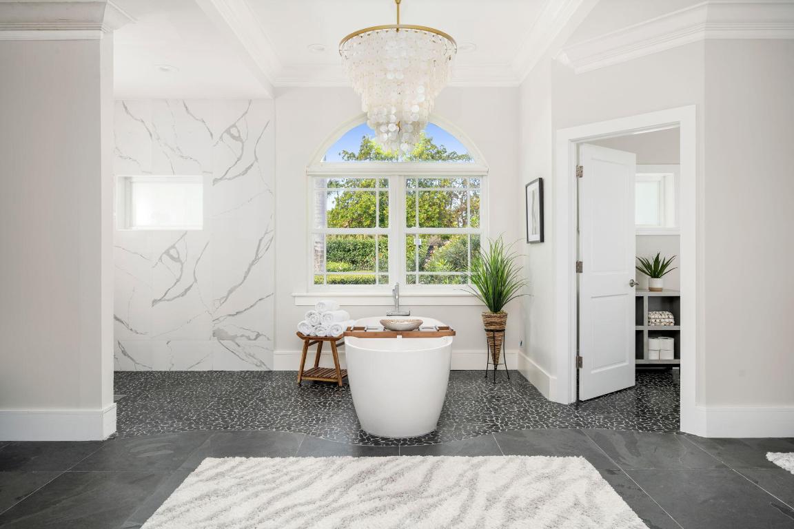 Vero Beach, Florida, 32963, United States, 4 Bedrooms Bedrooms, ,5 BathroomsBathrooms,Residential,Active,1953342