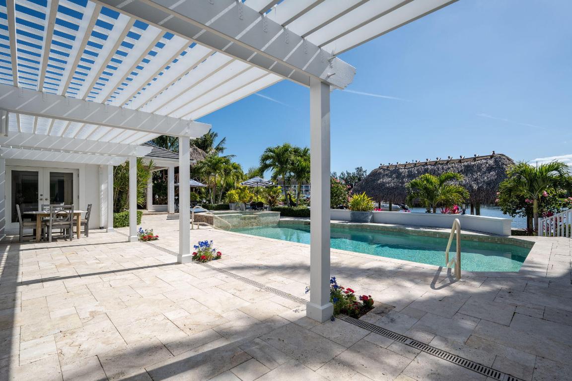 Vero Beach, Florida, 32963, United States, 4 Bedrooms Bedrooms, ,5 BathroomsBathrooms,Residential,Active,1953342