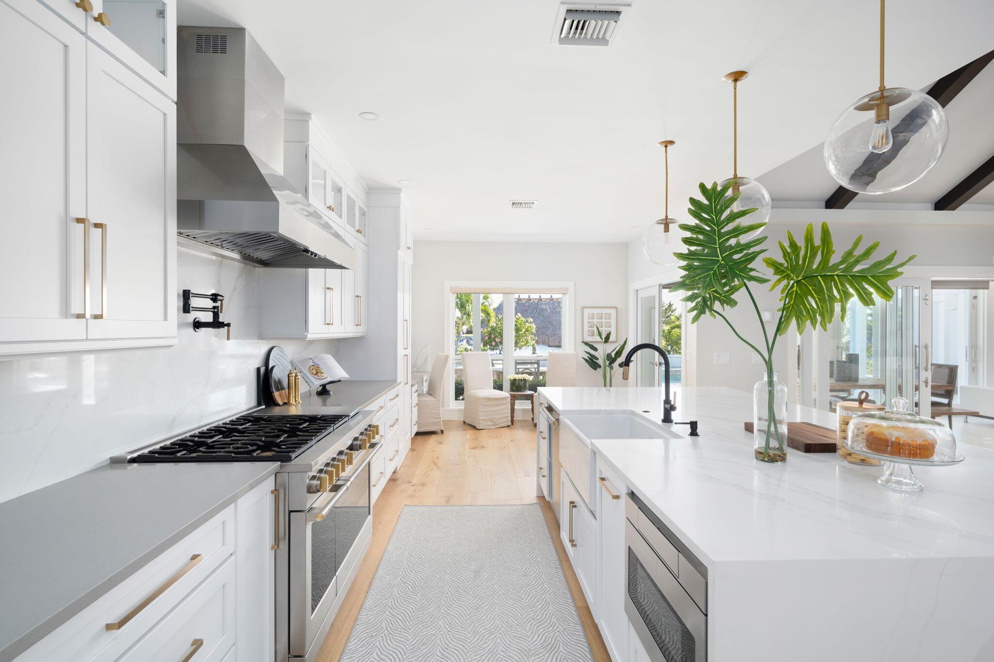 Vero Beach, Florida, 32963, United States, 4 Bedrooms Bedrooms, ,5 BathroomsBathrooms,Residential,Active,1953342