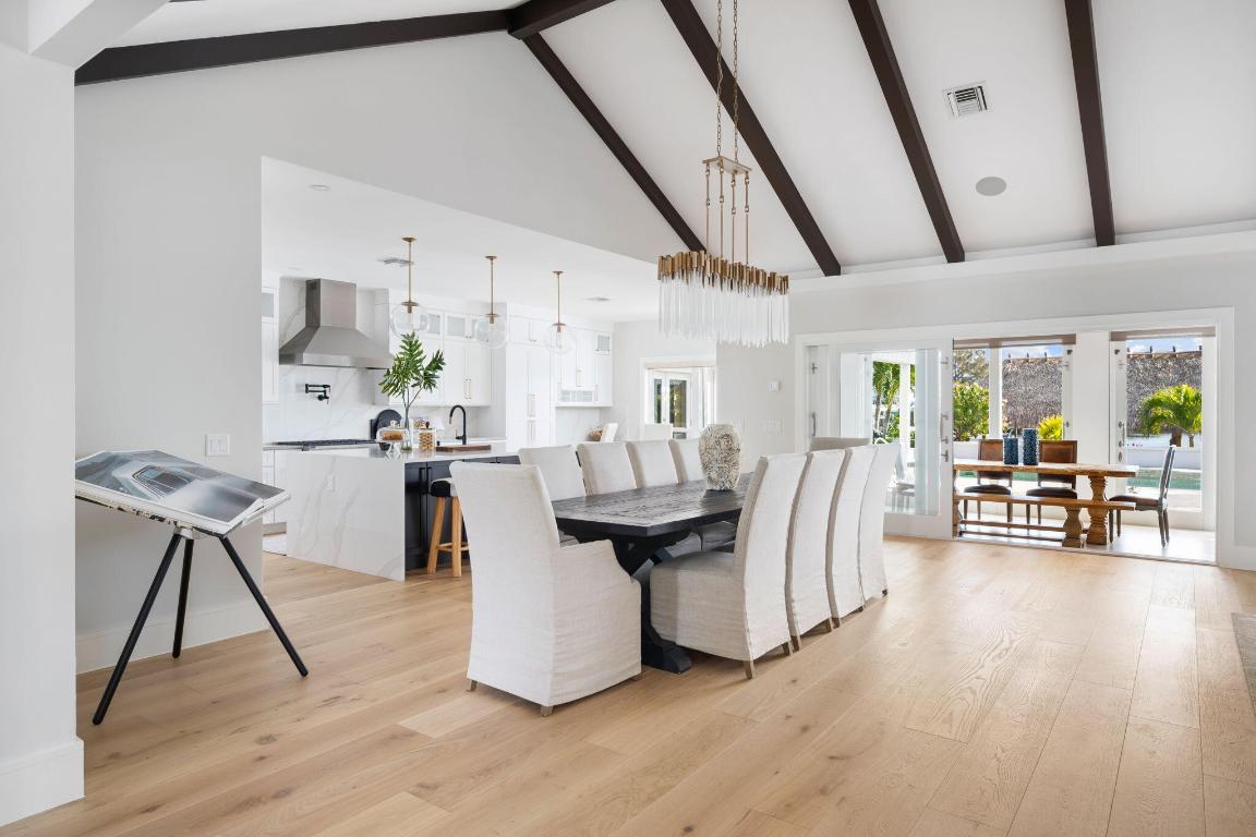 Vero Beach, Florida, 32963, United States, 4 Bedrooms Bedrooms, ,5 BathroomsBathrooms,Residential,Active,1953342