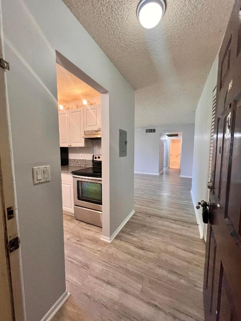 Photo of 150 Pineview Road #J5, Jupiter, FL 33469 (MLS # R11139946)