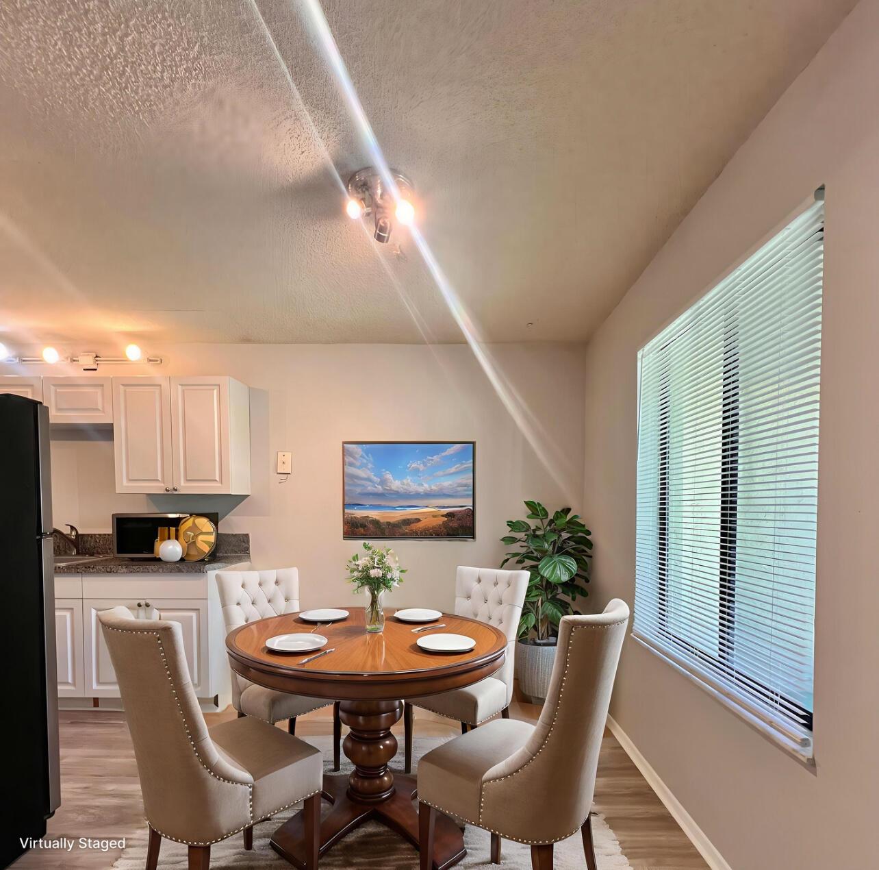 PINES OF JUPITER/TEQUESTA - Residential Lease