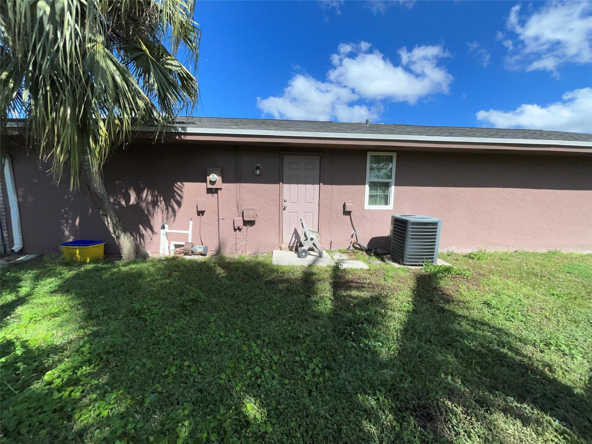 102 New Kent Ct