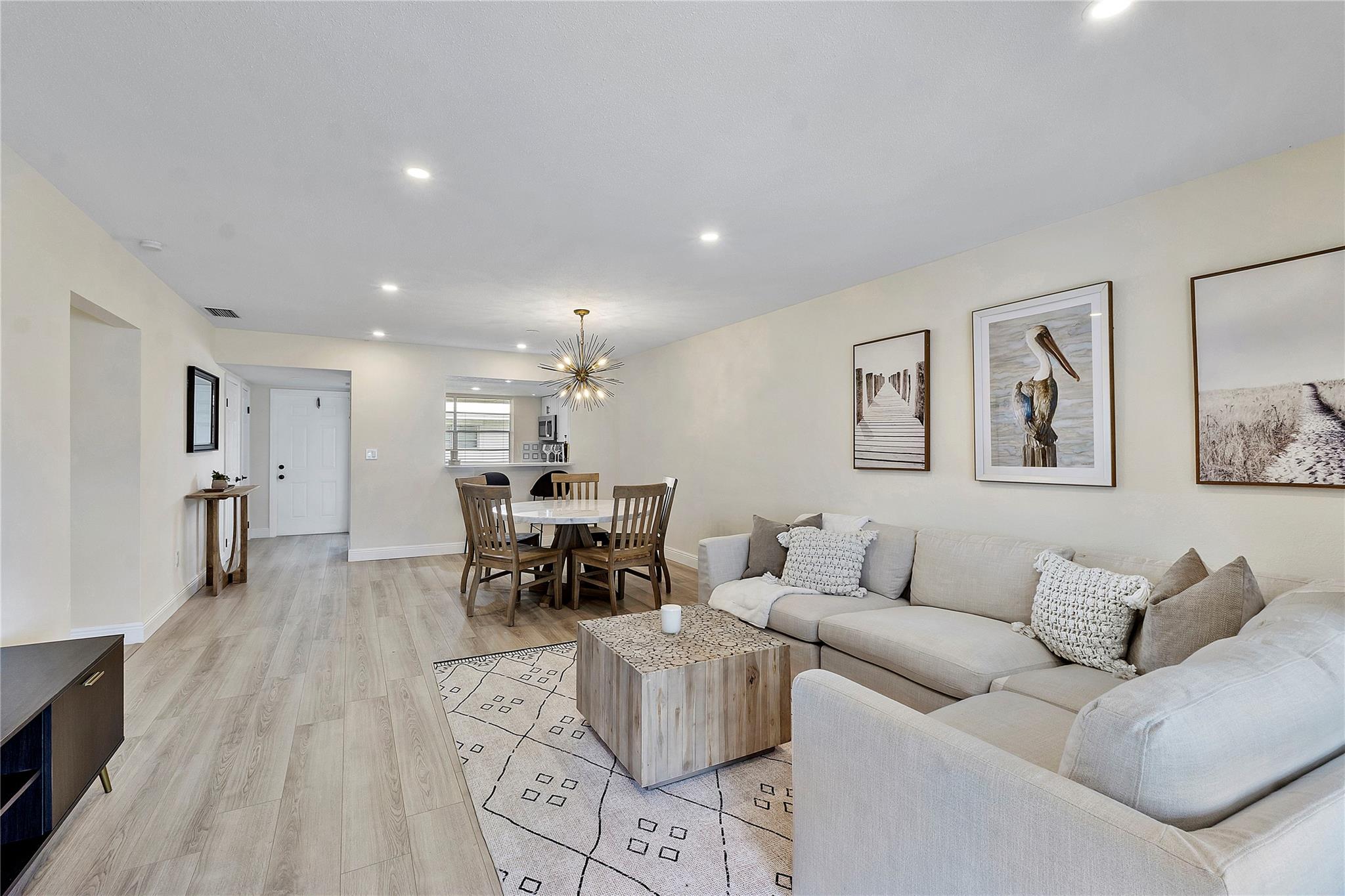40 SE 13th St B1