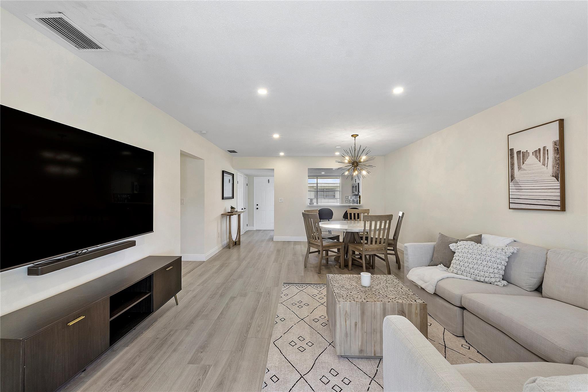 40 SE 13th St B1