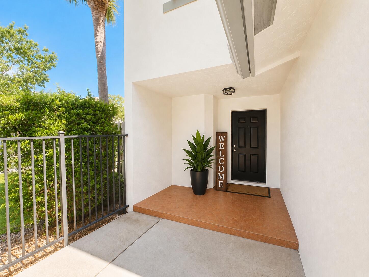 248 Avenue L