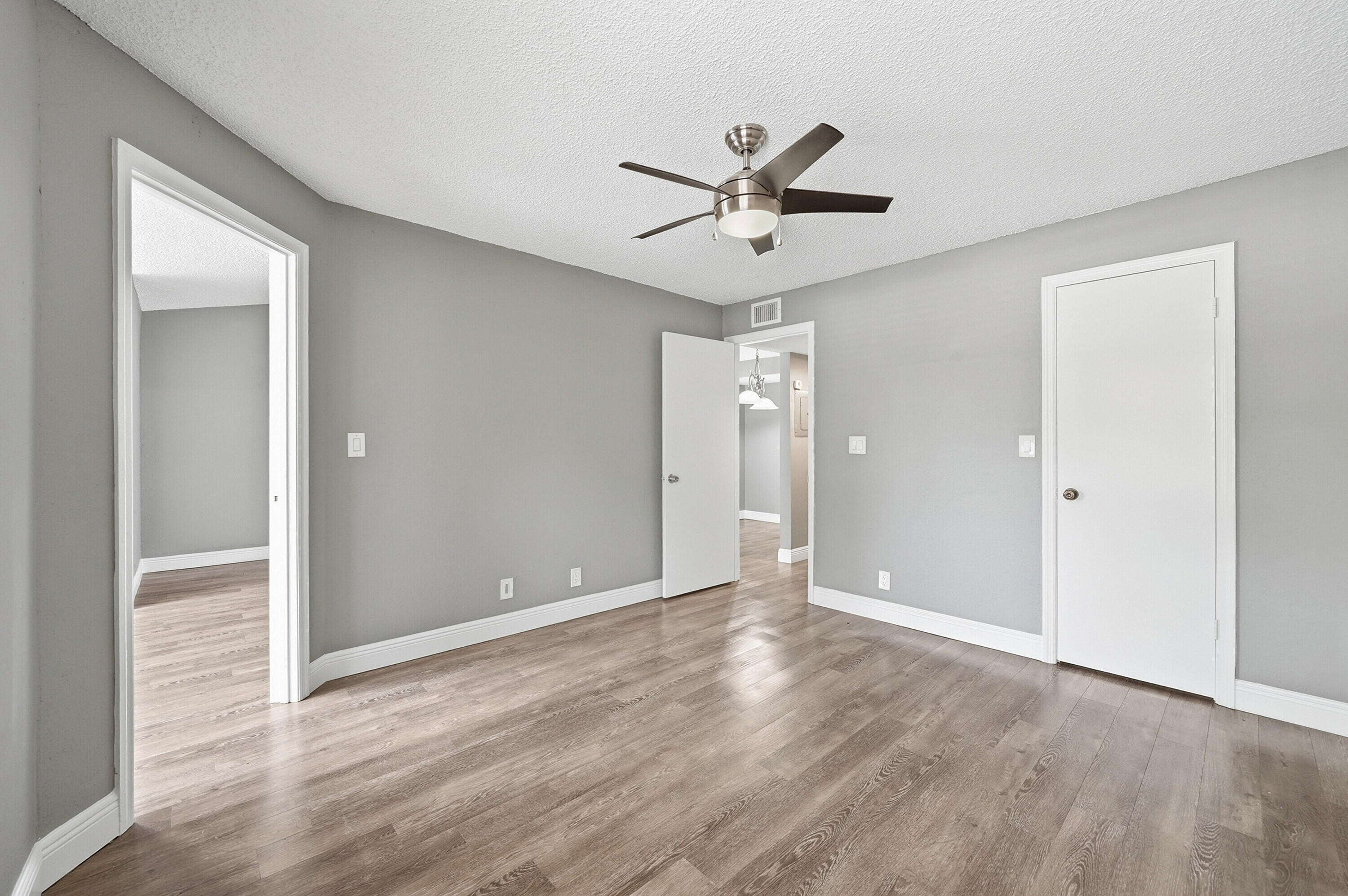 SUNDANCE AT DAVIE CONDO - Residential