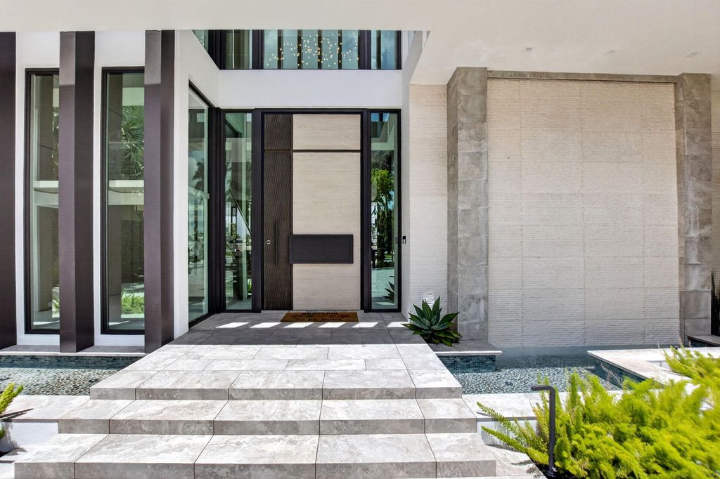 Photo of 6960 Lake Estates Court, Boca Raton, FL 33496 (MLS # B26035087)