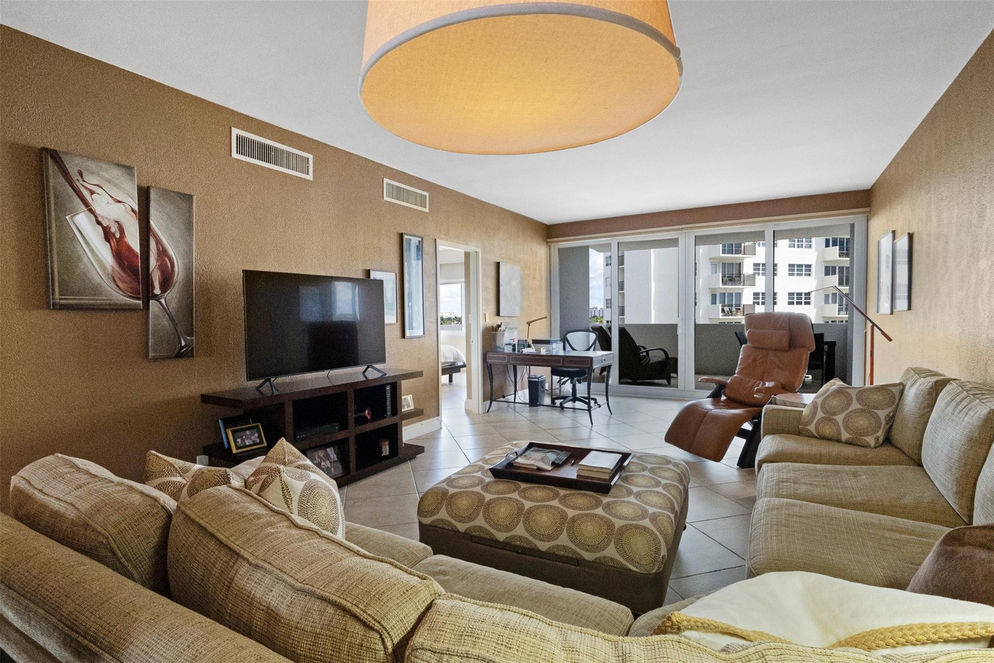 The Four Seasons - Residential