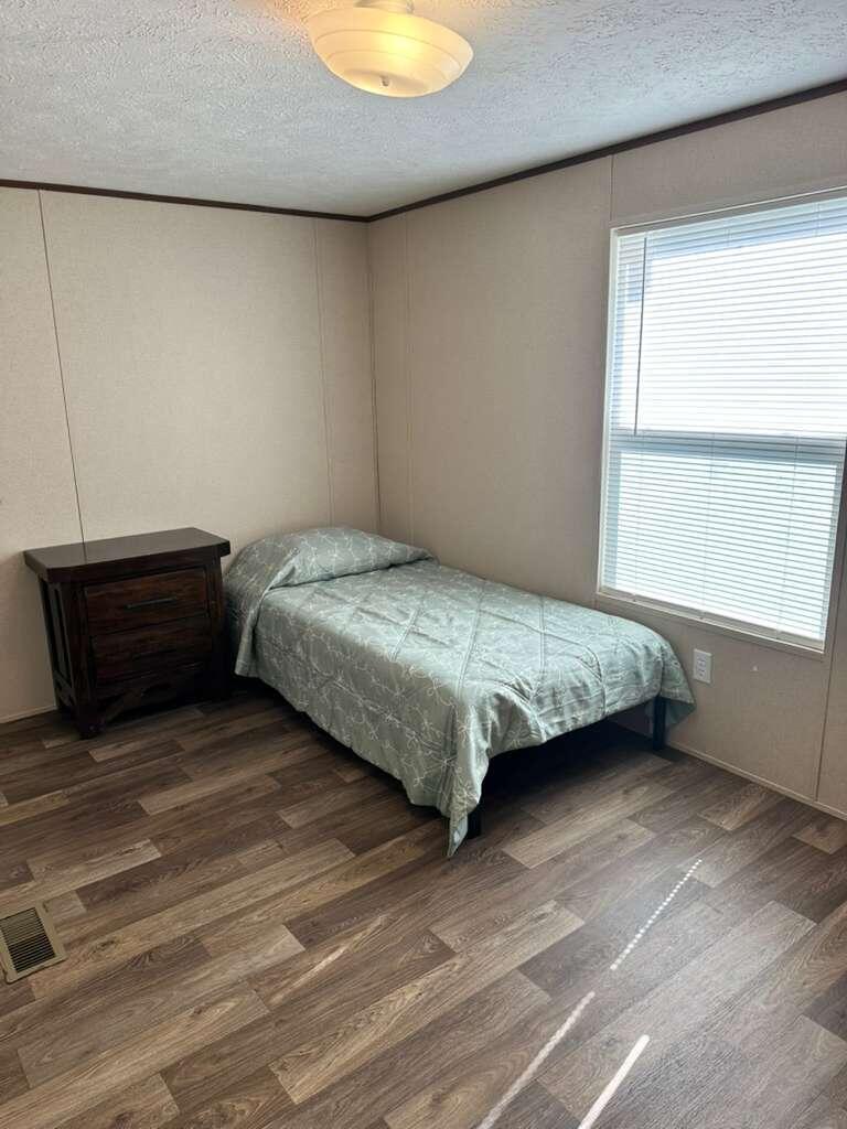 LAR-KEE LAKE - Residential