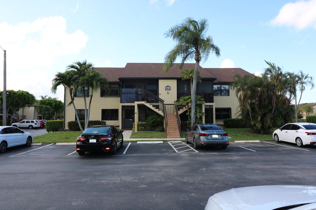 Photo of 4703 Lucerne Lakes Boulevard E #101, Lake Worth, FL 33467 (MLS # R11102869)