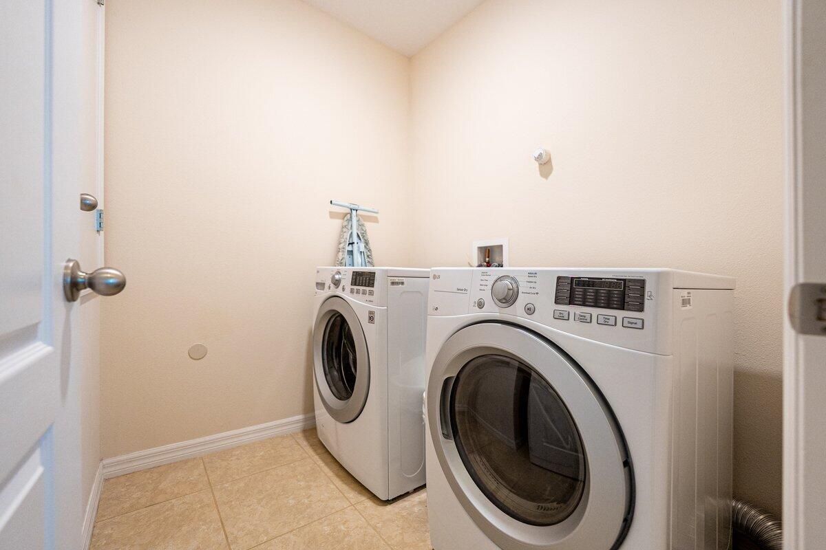 PORT ST LUCIE SECTION 40 - Residential