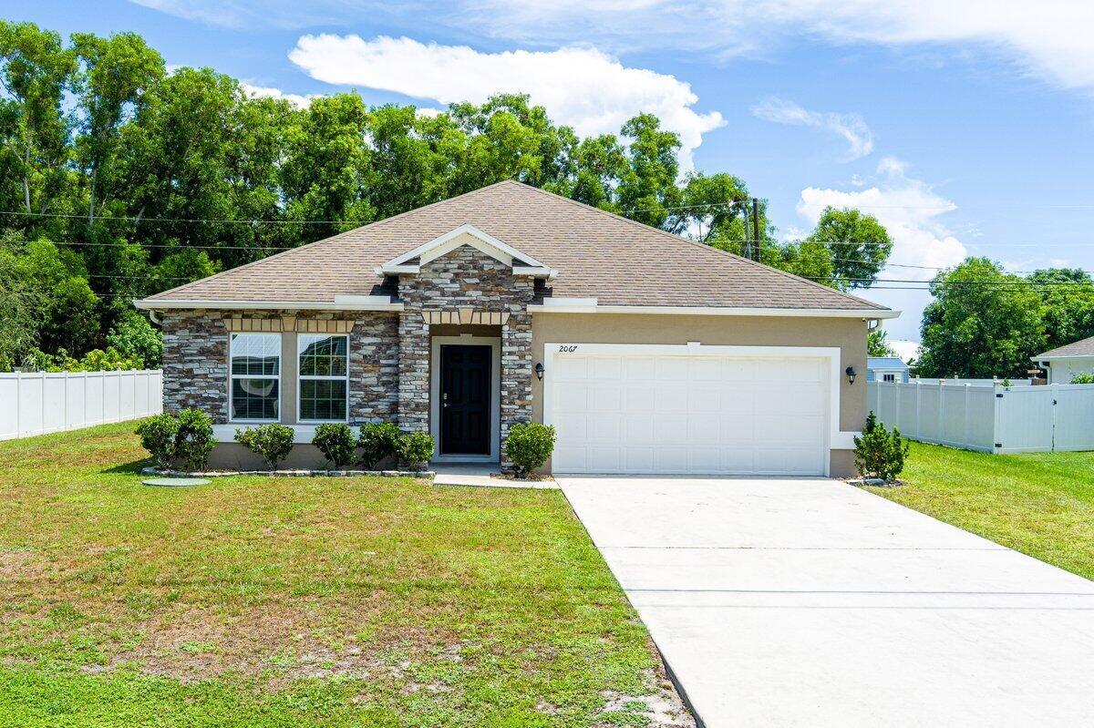 PORT ST LUCIE SECTION 40 - Residential